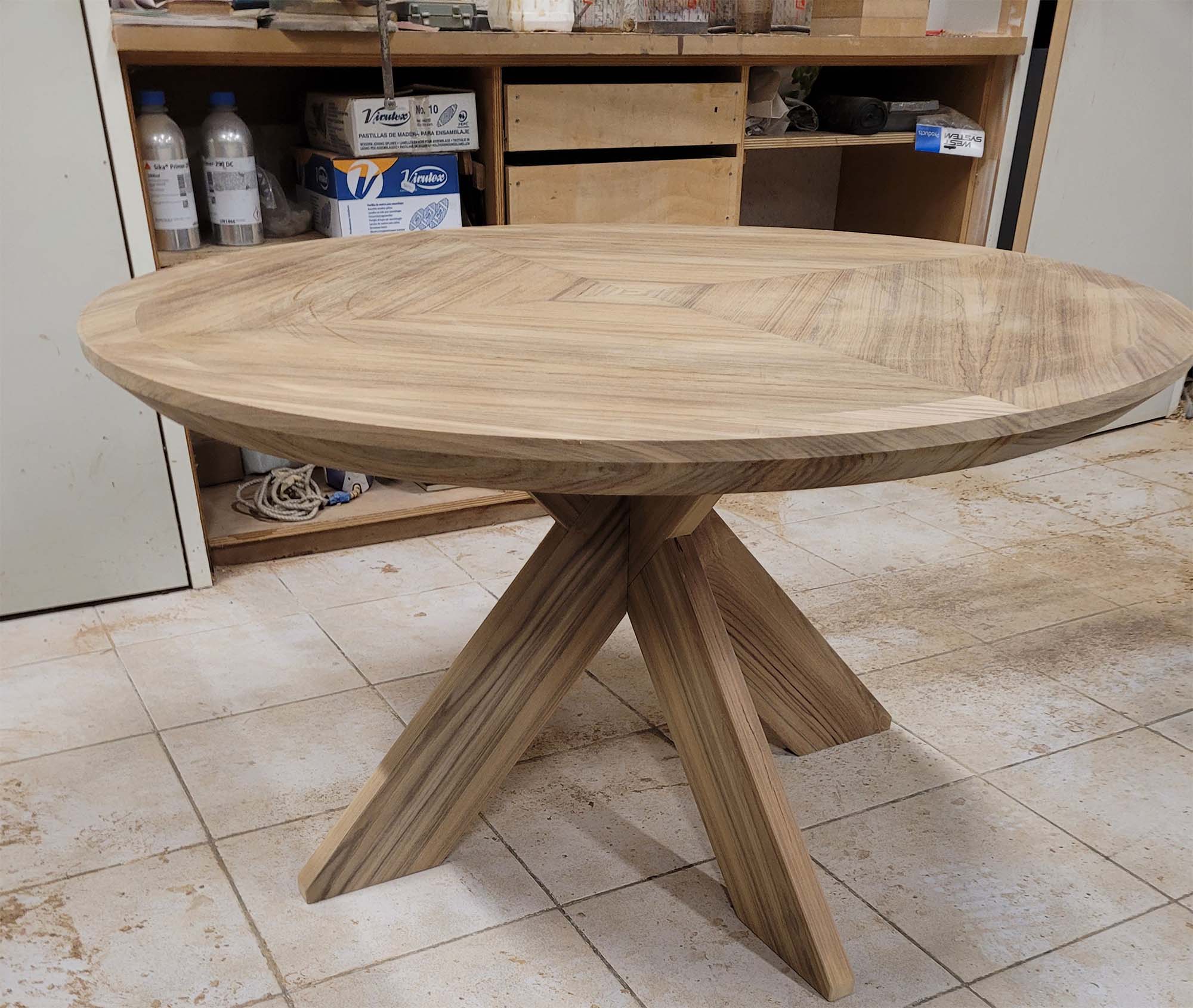 ebeniste La Roquette-sur-Siagne-ebenisterie marine Cannes-menuisier ebeniste Mandelieu-la-Napoule-mobilier de bateau Cannes-charpentier naval Antibes