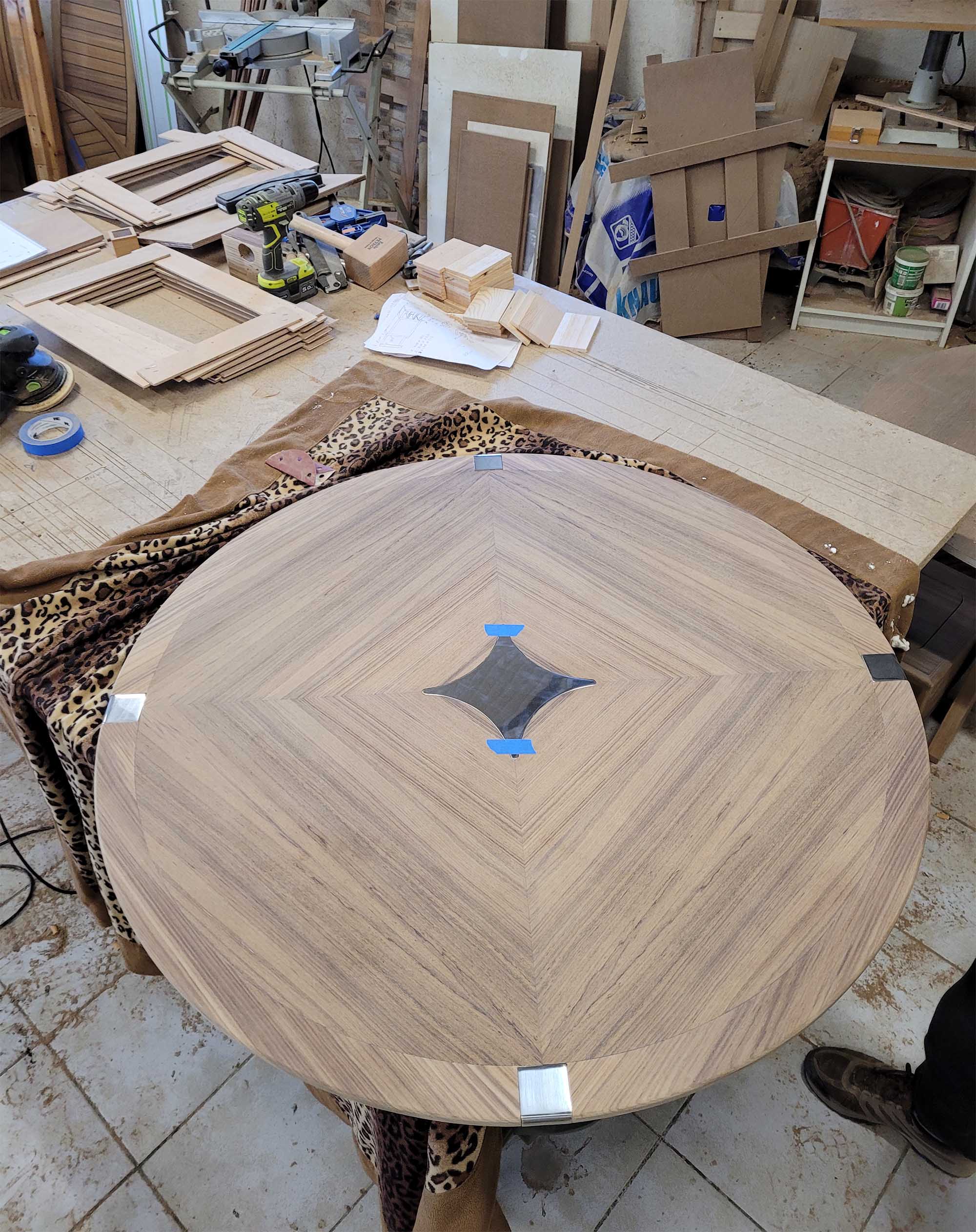 ebeniste La Roquette-sur-Siagne-ebenisterie marine Cannes-menuisier ebeniste Mandelieu-la-Napoule-mobilier de bateau Cannes-charpentier naval Antibes