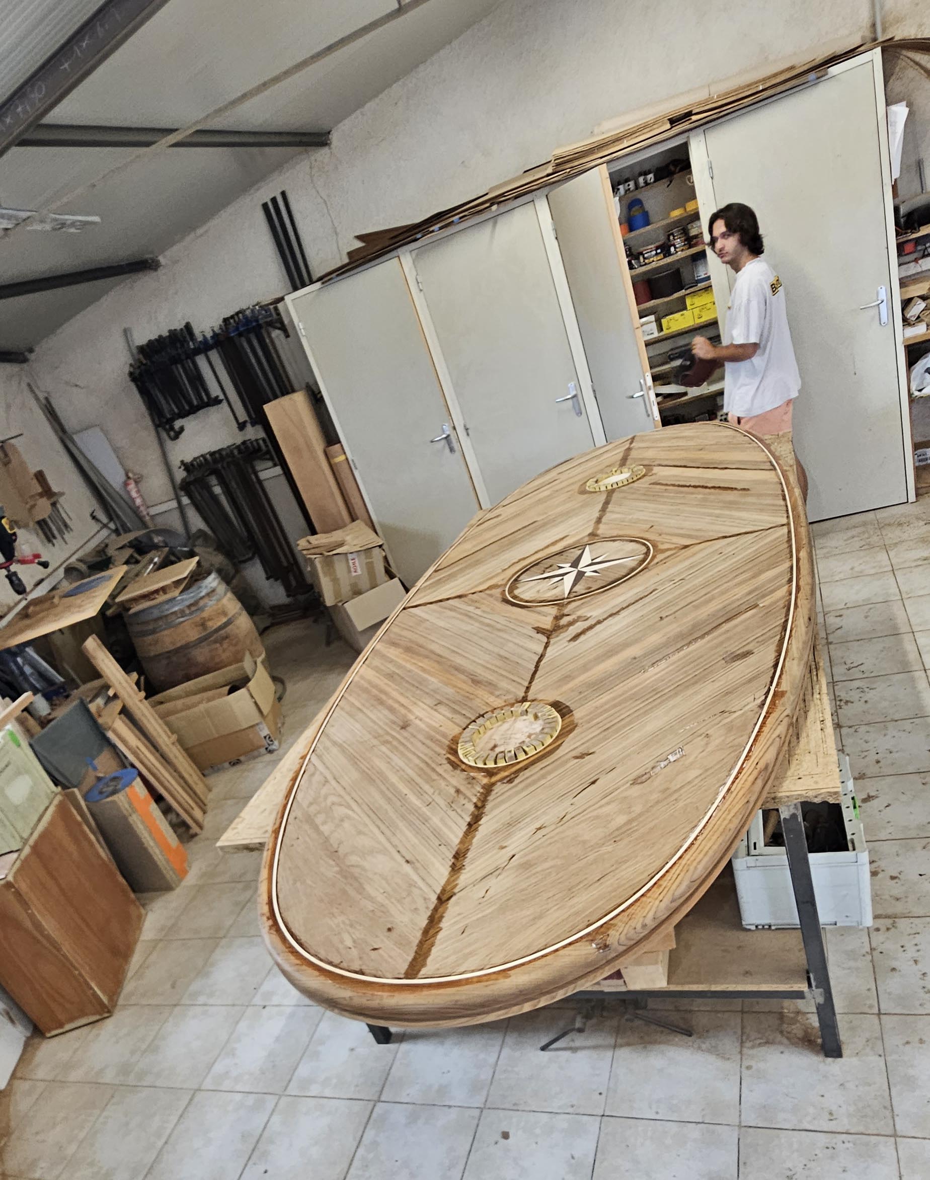 ebeniste La Roquette-sur-Siagne-ebenisterie marine Cannes-menuisier ebeniste Mandelieu-la-Napoule-mobilier de bateau Cannes-charpentier naval Antibes